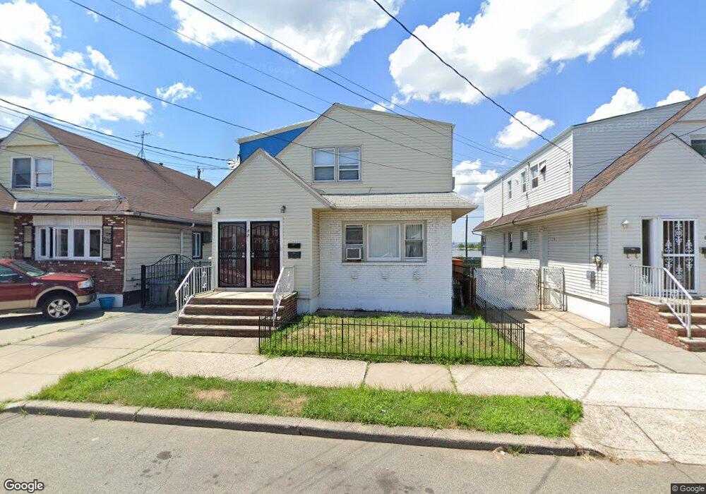 85 Riverview Rd, Jersey City, NJ 07305 - photo 1