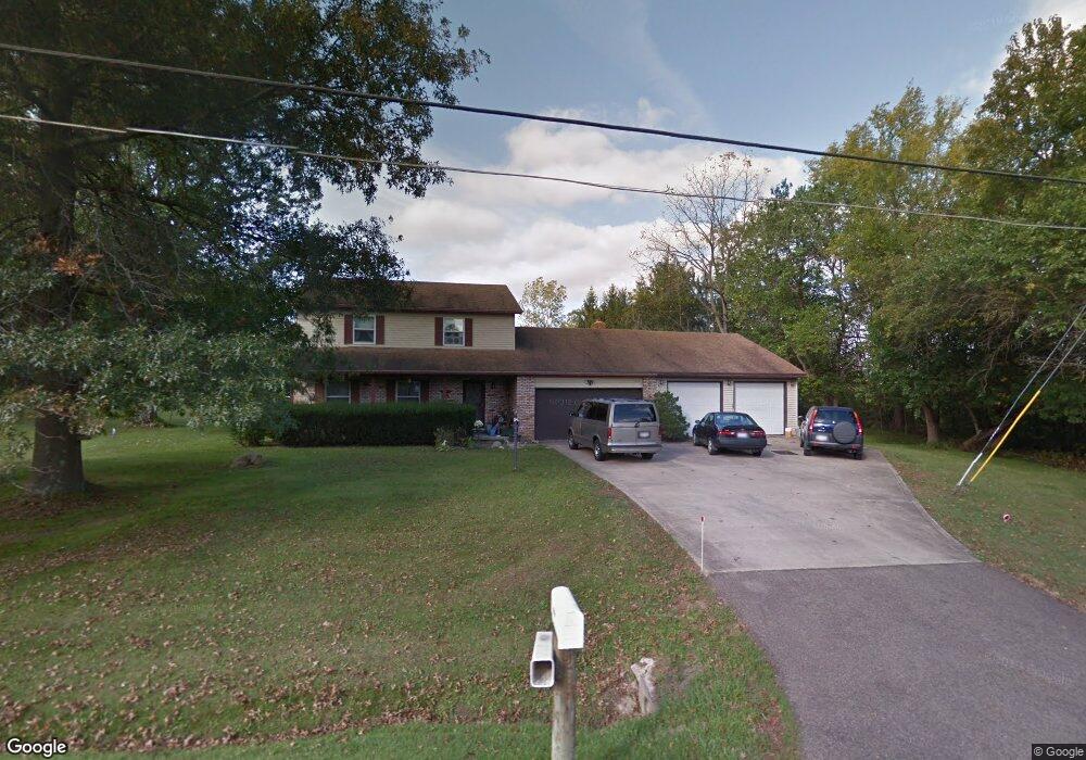 1041 Chew Rd, Mansfield, OH 44903 - photo 1