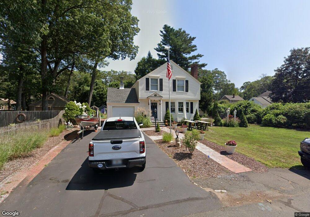 2 Beverly St, Enfield, CT 06082 - photo 1