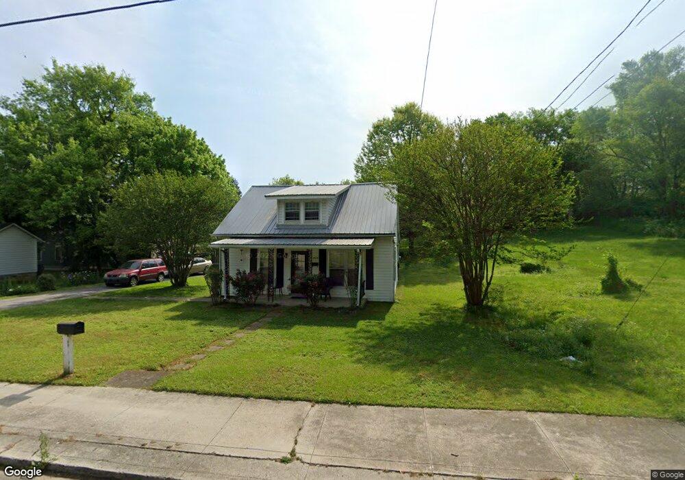 1207 Galloway St, Columbia, TN 38401 - photo 1