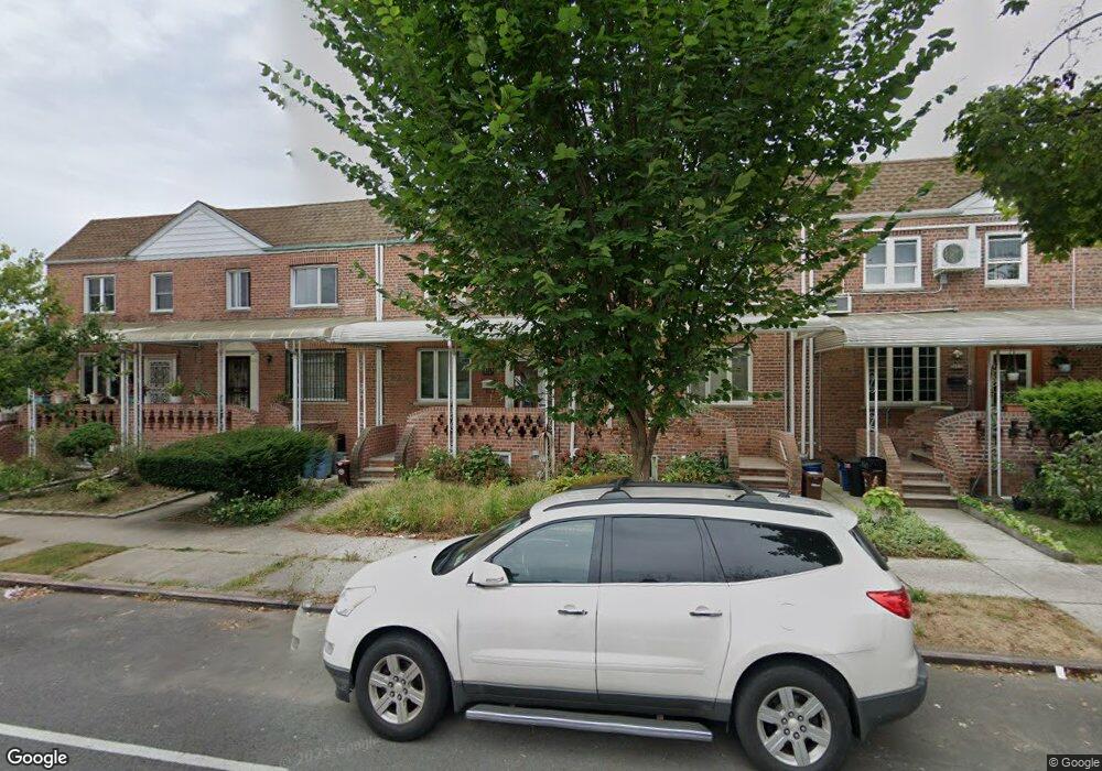 16444 73rd Ave, Fresh Meadows, NY 11366 - photo 1