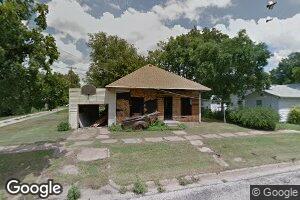 315 E 1st St, Ellsworth, KS 67439