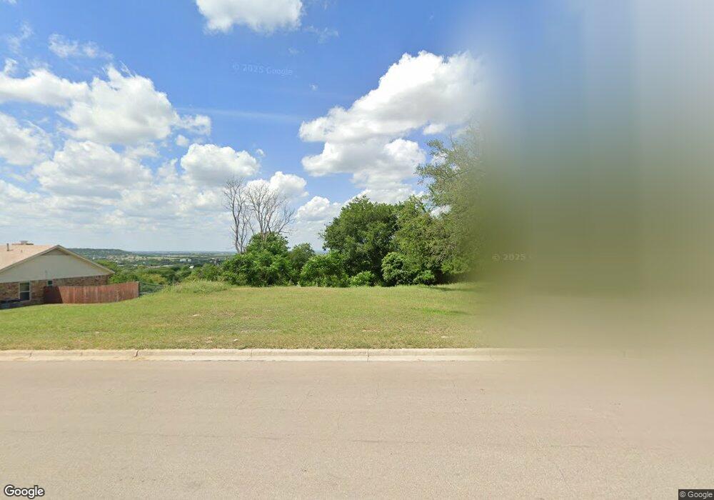 1807 E Robertson Ave, Copperas Cove, TX 76522 - photo 1