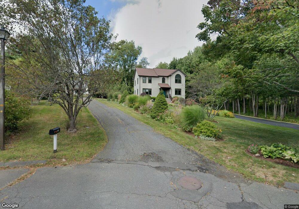 37 Hedgerow Ln, Amherst, MA 01002 - photo 1