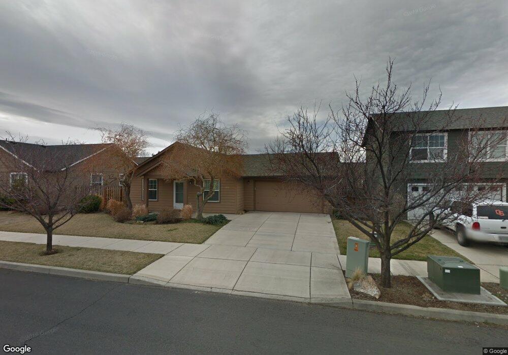 3408 SW Juniper Ave, Redmond, OR 97756 - photo 1