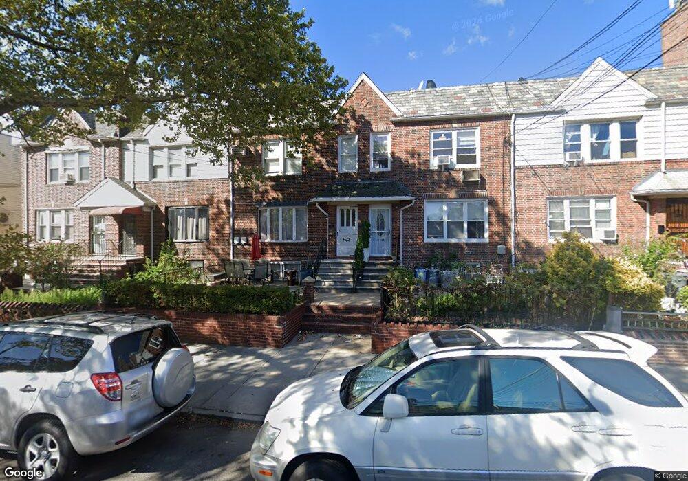 5320 65th Place, Maspeth, NY 11378 - photo 1