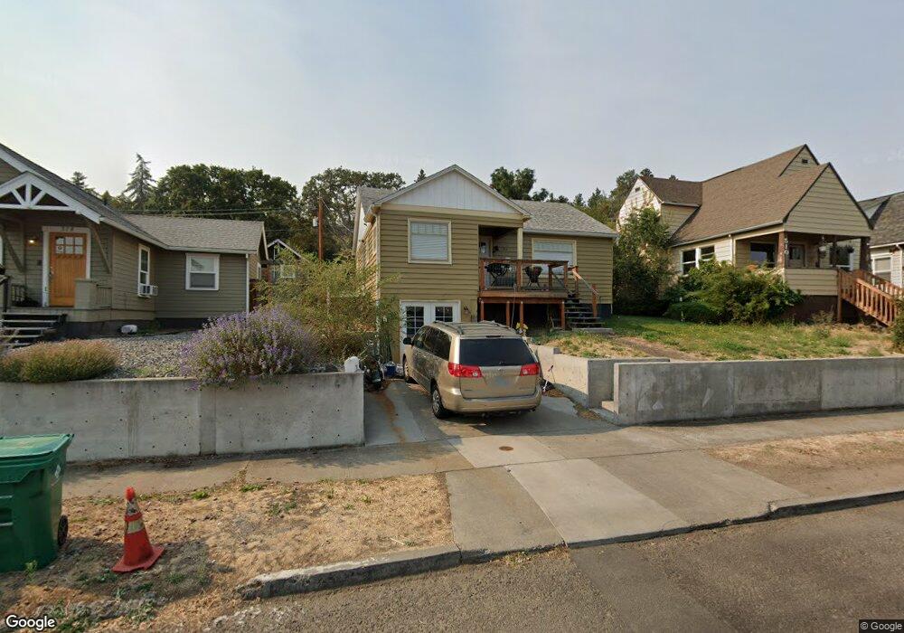 514 E 13th St, the Dalles, OR 97058 - photo 1