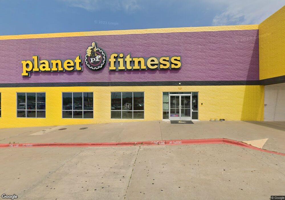 721 E Taylor St, Sherman, TX 75090 - photo 1