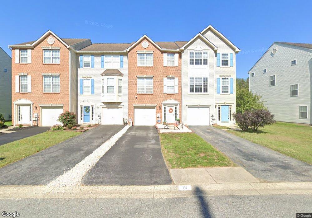 19 Shawn Ln, Bear, DE 19701 - photo 1