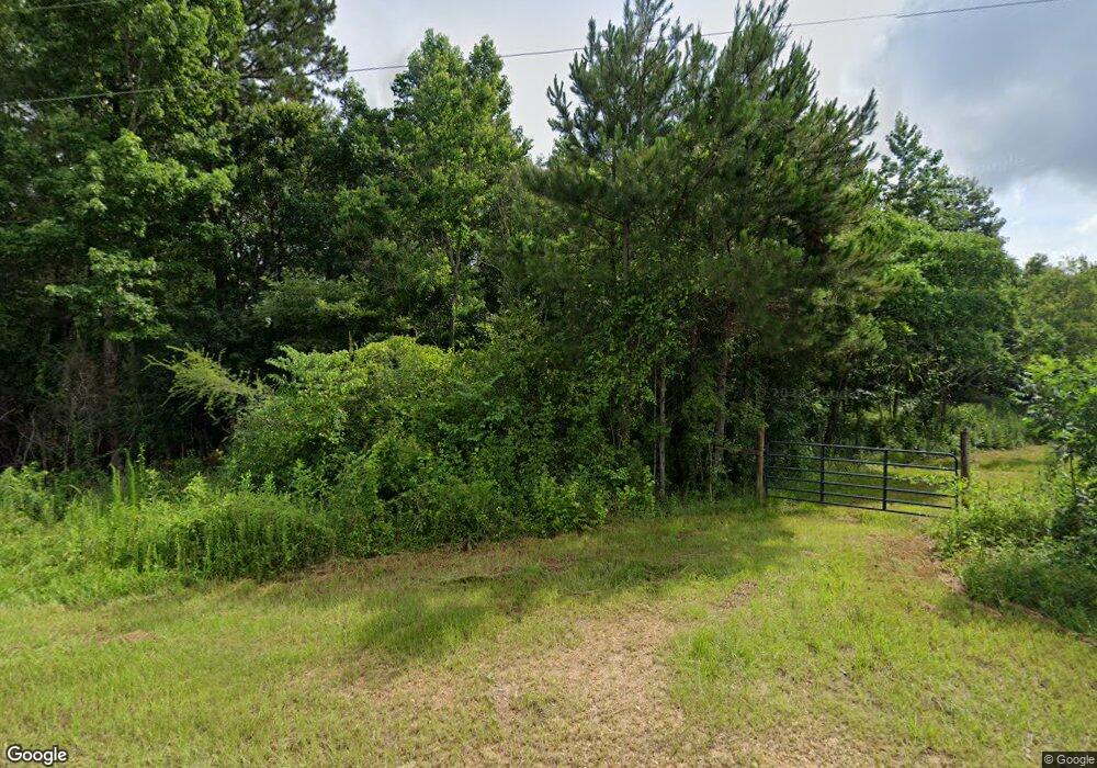 8117 McComb Holmesville Rd, McComb, MS 39648 - photo 1
