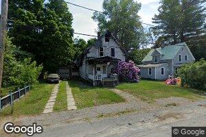 8 Bay St, Claremont, NH 03743