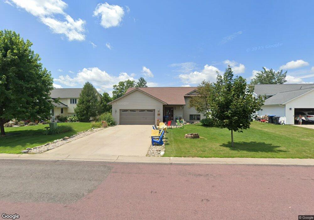 220 Maverick Dr, Mankato, MN 56001 - photo 1