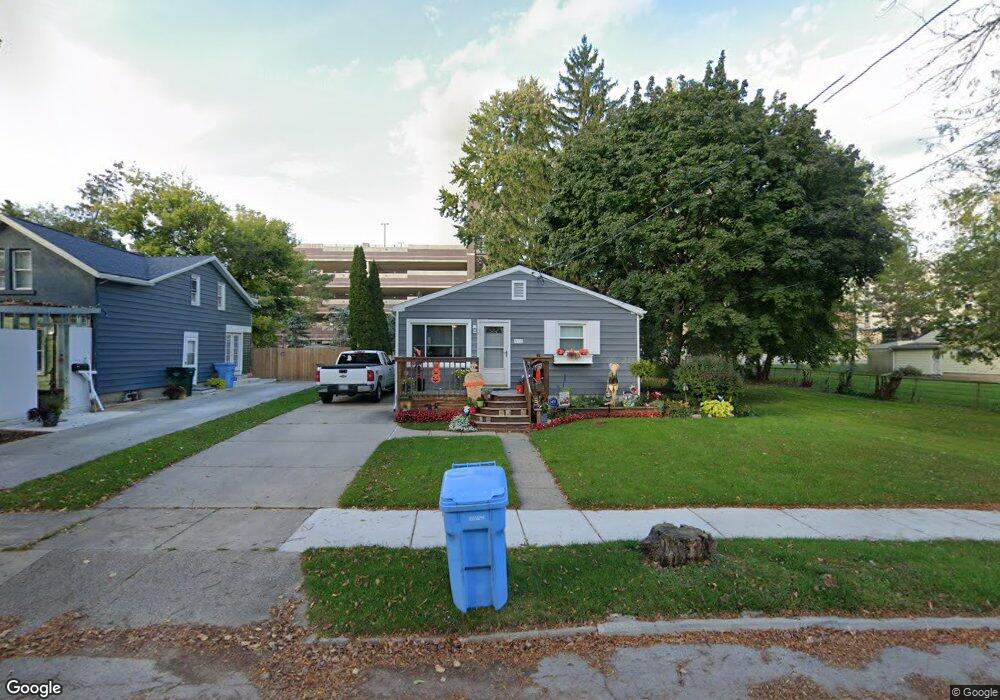 312 Dunlap St, Lansing, MI 48910 - photo 1