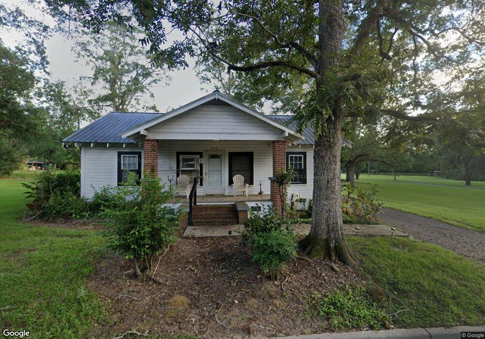 306 W Avery St, Quitman, GA 31643 - photo 1