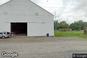 214 W Main St, Waggoner, IL 62572