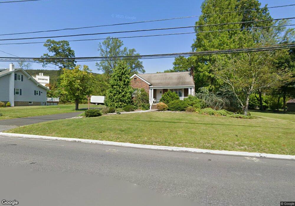 763 Alpha Rd, Wind Gap, PA 18091 - photo 1