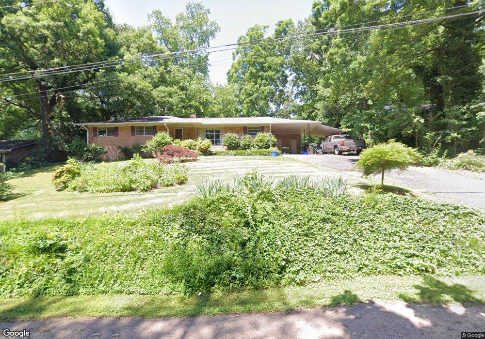 1038 E Lakeshore Dr, Dalton, GA 30720 - photo 1