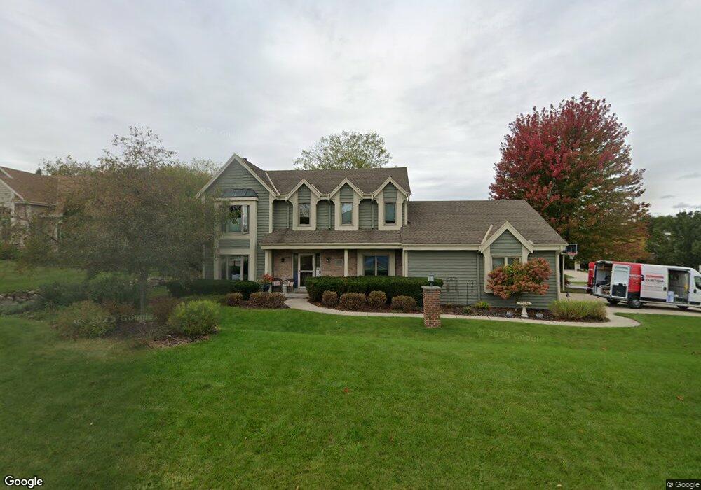 W166N10303 Calico Ln, Germantown, WI 53022 - photo 1