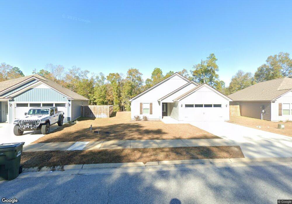 204 Michaels Way, Bainbridge, GA 39819 - photo 1