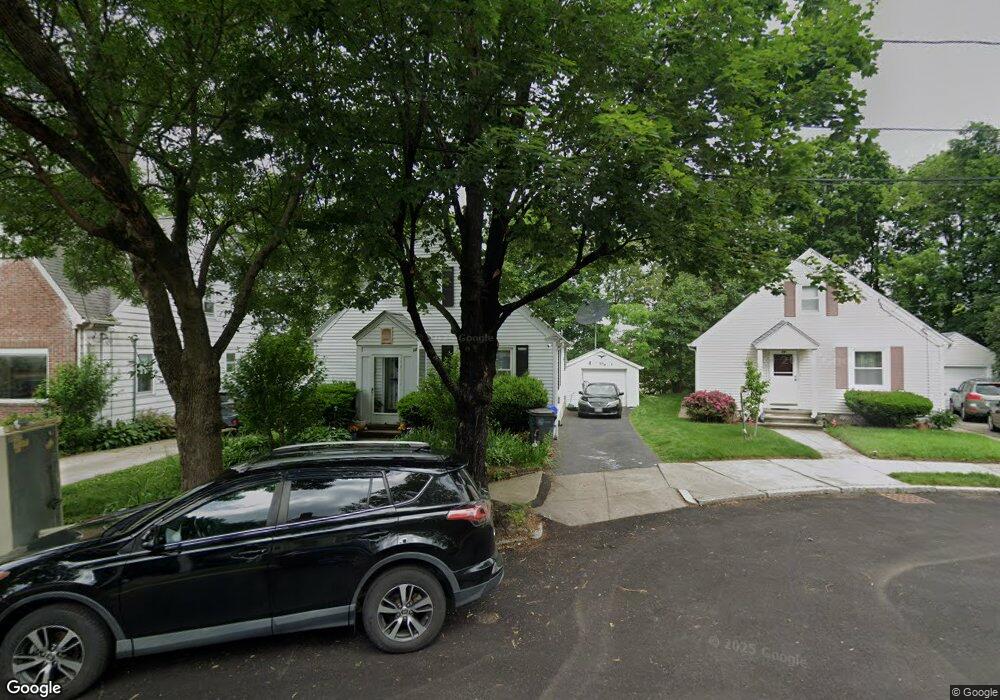 12 Greaton Dr, Providence, RI 02906 - photo 1