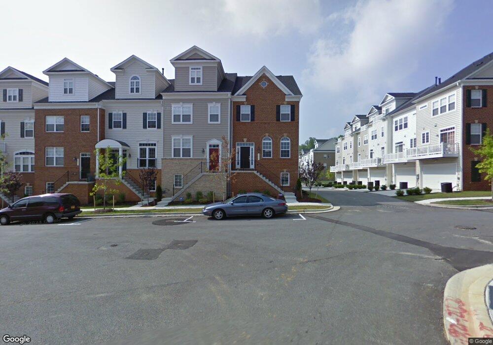 8001 Homefield Dr unit B014, Hyattsville, MD 20785 - photo 1