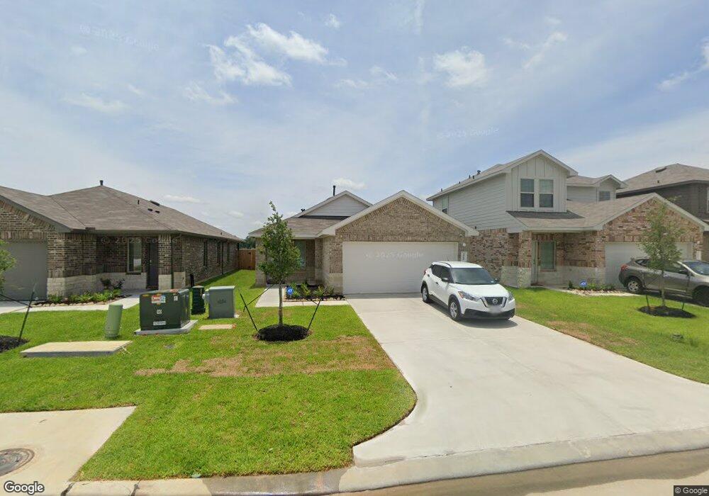 16680 Lonely Pines Dr, Conroe, TX 77302 - photo 1