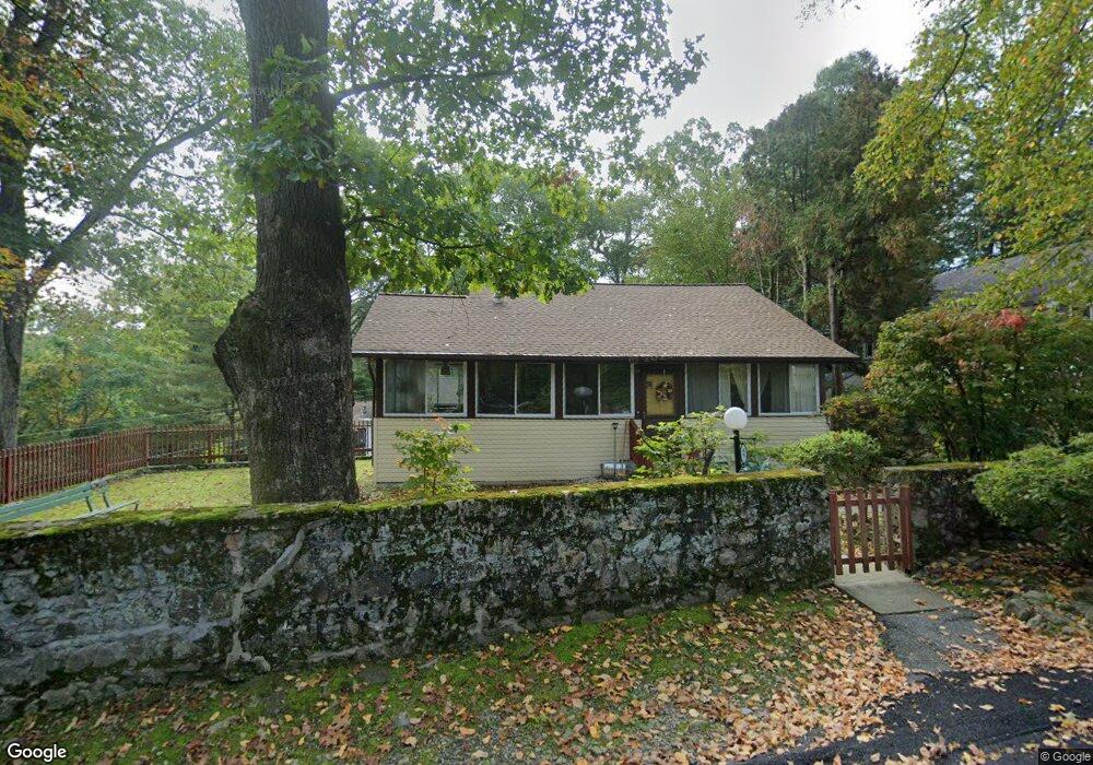 58 Laurel Rd, Lake Peekskill, NY 10537 - photo 1