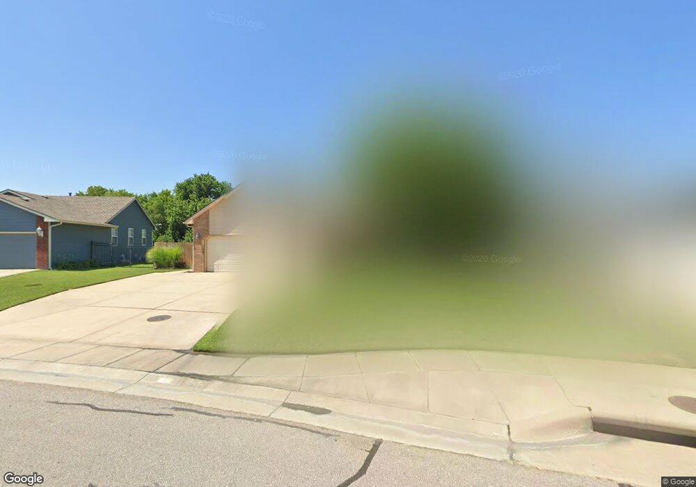 1637 N Prairie Run Cir, Mulvane, KS 67110 - photo 1