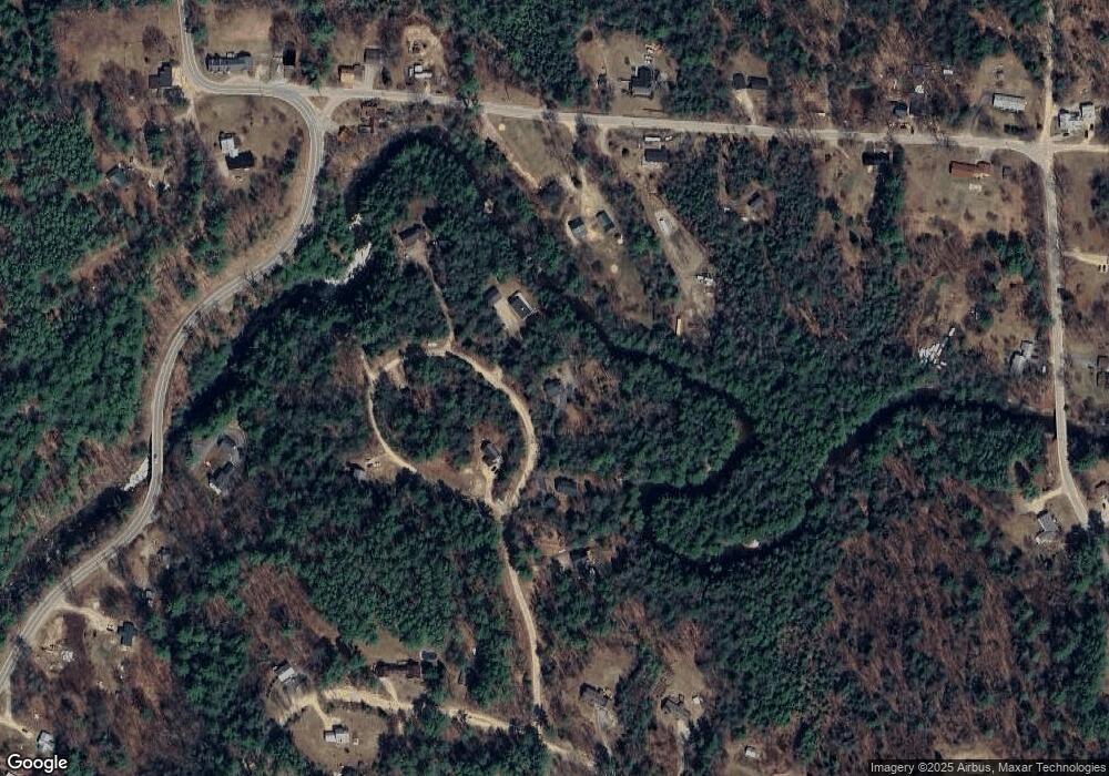 32 Sutters Cir, Campton, NH 03223 - photo 1