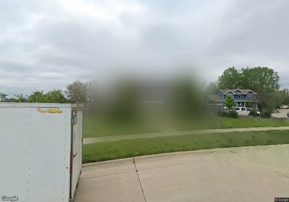 404 Crestview Dr, Runnells, IA 50237 - photo 1