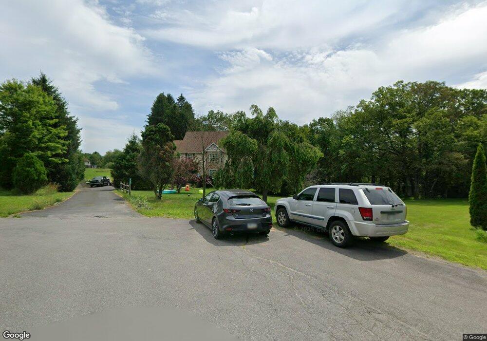 201 Orchard View Dr, Effort, PA 18330 - photo 1