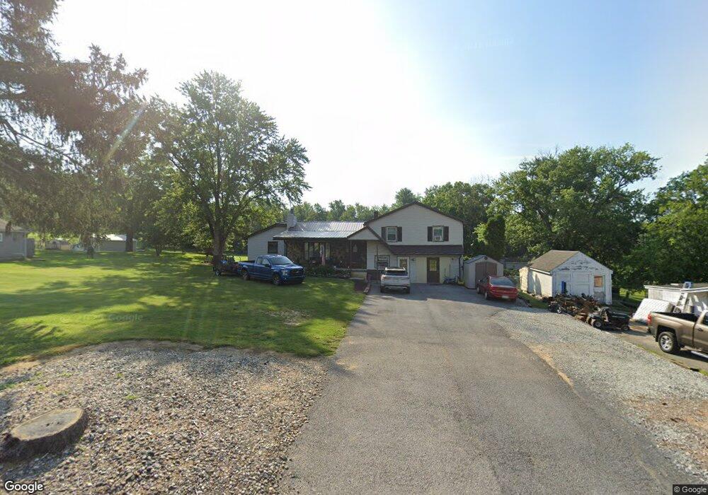 914 Coldspring Rd, Fayetteville, PA 17222 - photo 1