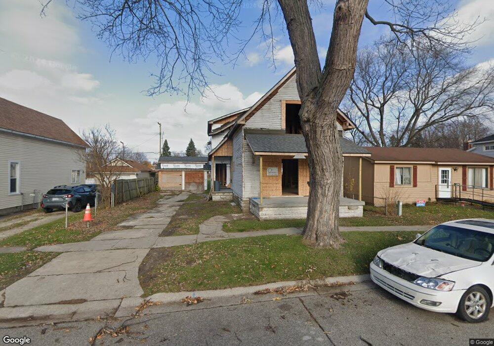 1221 Myrtle St, Port Huron, MI 48060 - photo 1