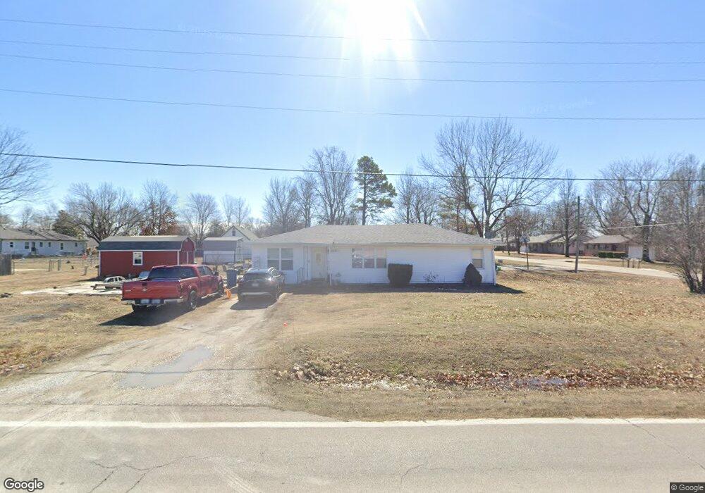 410 W Walnut St, Carl Junction, MO 64834 - photo 1