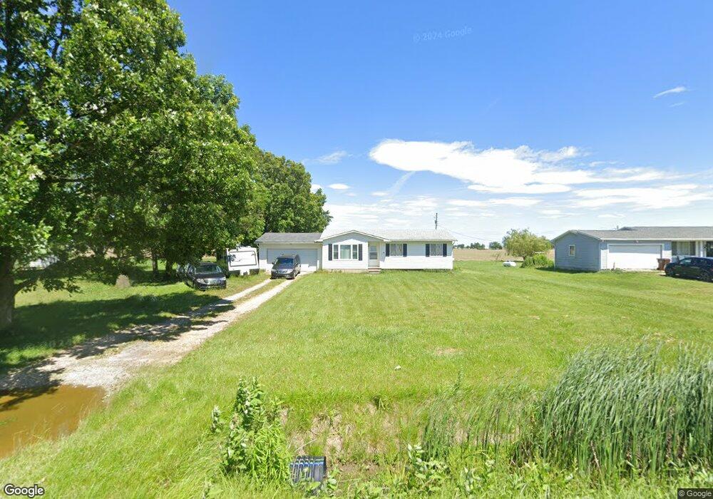 2672 N Hickory Rd, Owosso, MI 48867 - photo 1