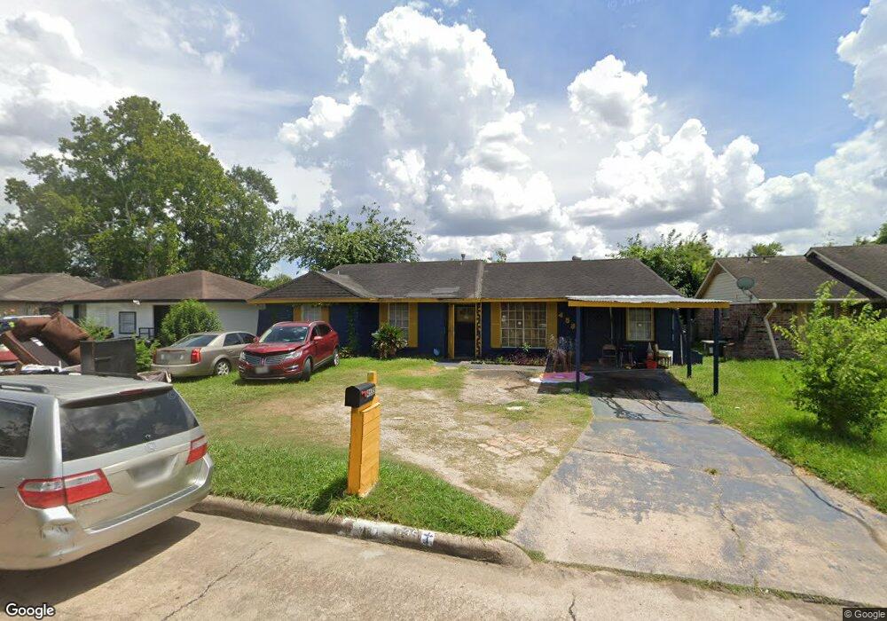 4535 Bayou Vista Dr, Houston, TX 77091 - photo 1