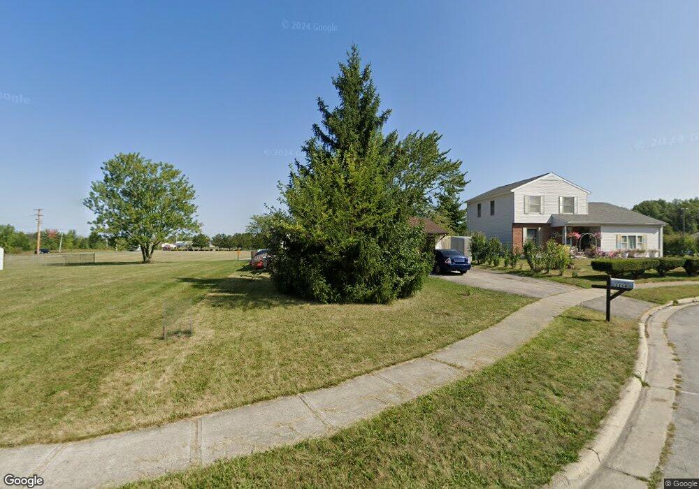 1166 Bay Circle St, Lima, OH 45801 - photo 1