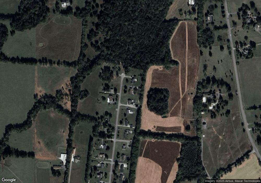 216 Hunters Ln, Shelbyville, TN 37160 - photo 1