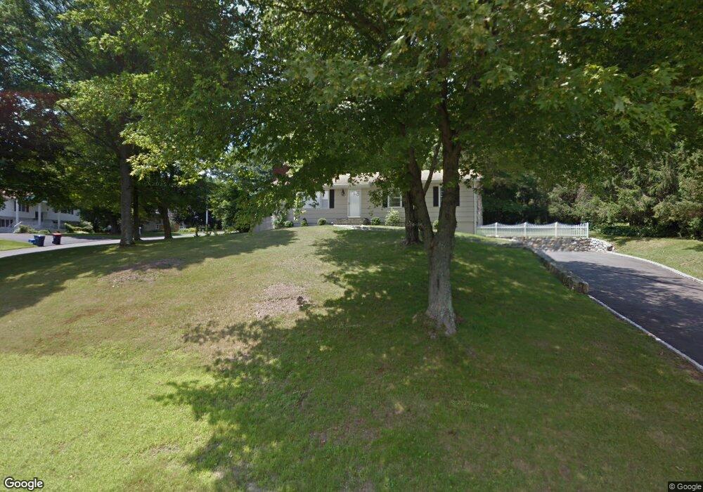 22 Old Stream Ln, Trumbull, CT 06611 - photo 1