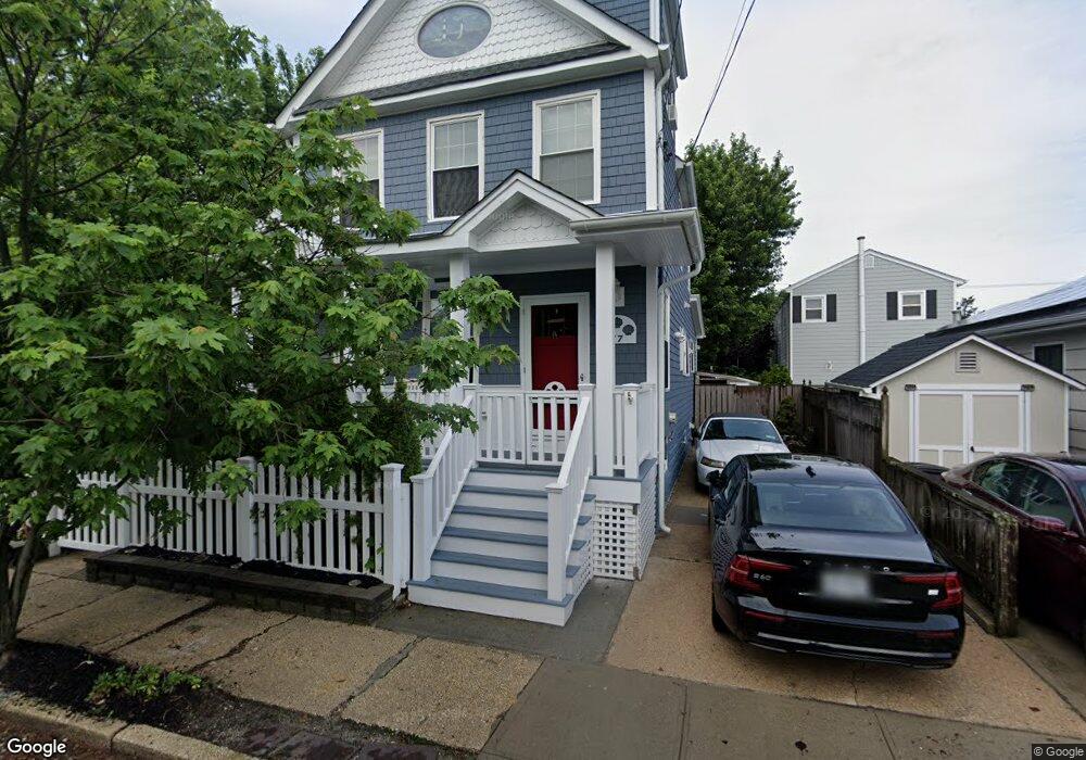 77 Glenwood Ave, Point Lookout, NY 11569 - photo 1