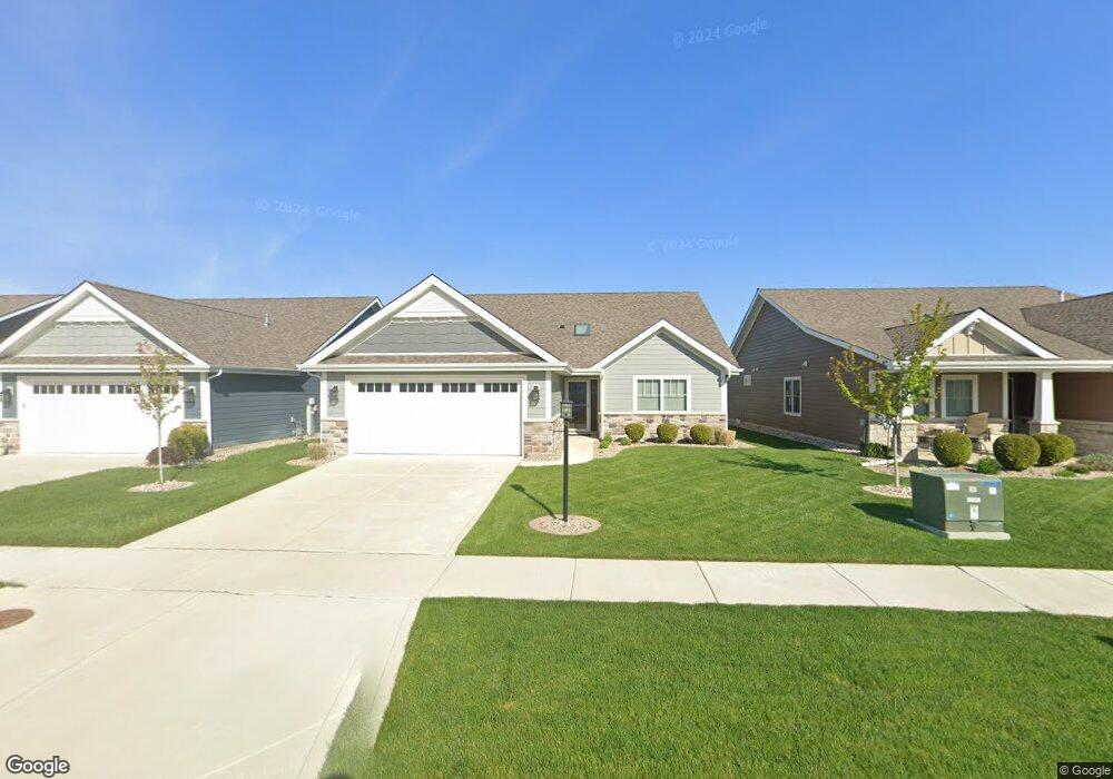 10598 Juniper Ln, Saint John, IN 46373 - photo 1