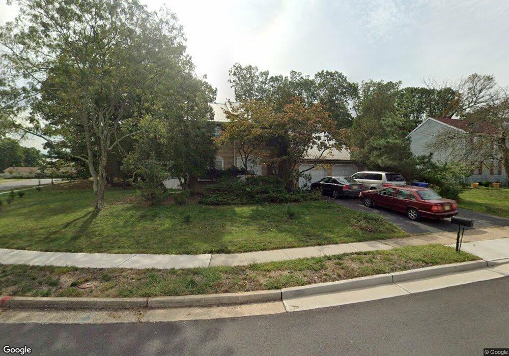 40 Sturbridge Dr E, Piscataway, NJ 08854 - photo 1