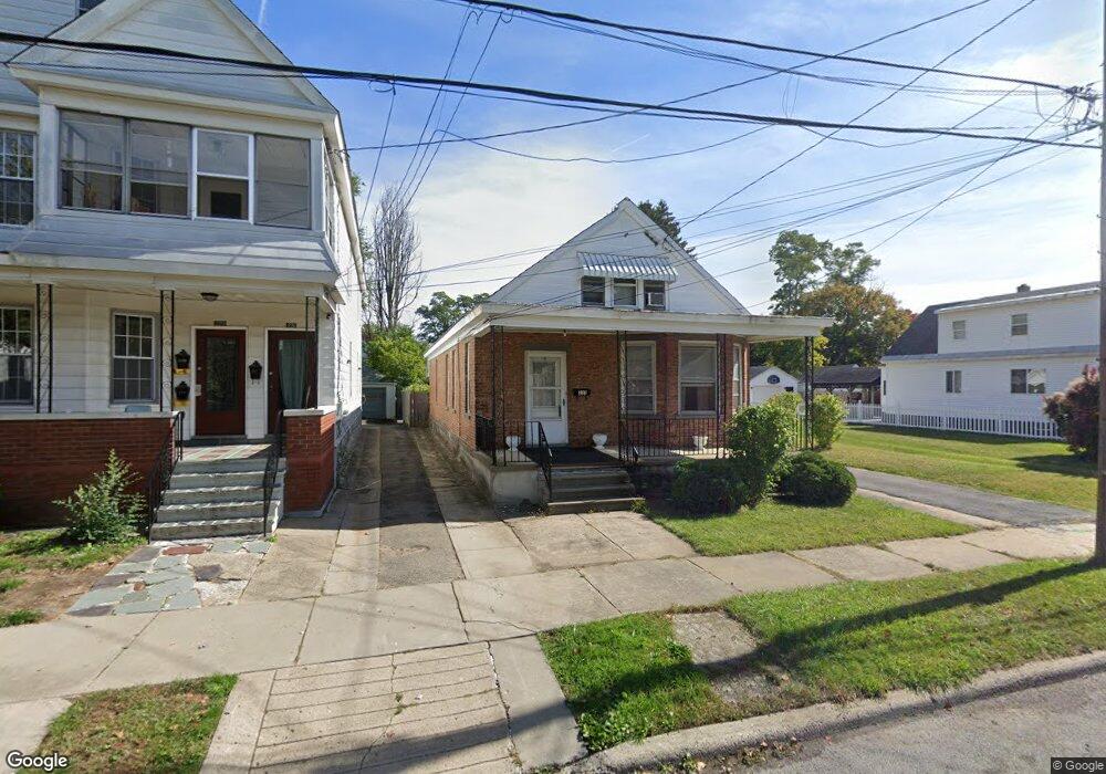 233 Twelfth St, Schenectady, NY 12306 - photo 1