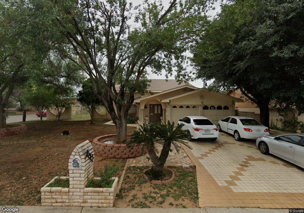 1513 Wildrose Ln, Laredo, TX 78041 - photo 1