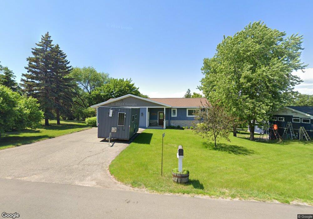 1406 Ridgeway Dr, Alexandria, MN 56308 - photo 1