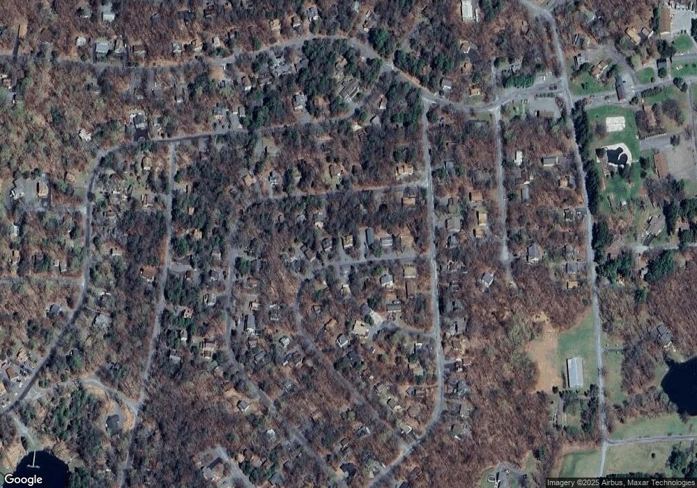 25 Green Valley Cir, Lake Ariel, PA 18436 - photo 1