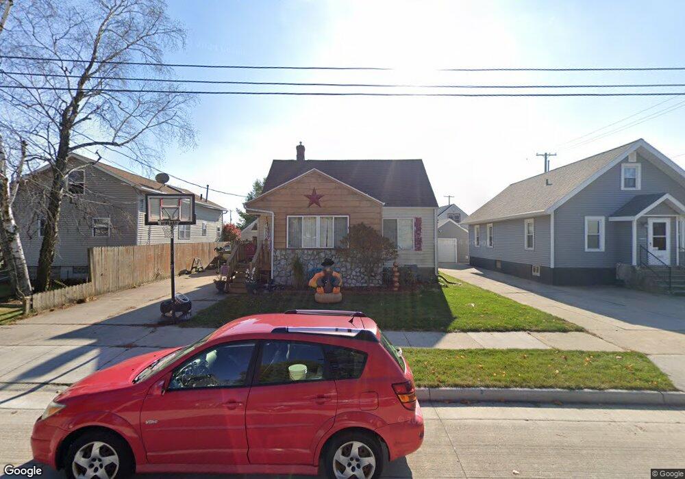 2031 25th St, Two Rivers, WI 54241 - photo 1