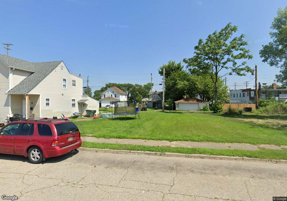 719 Lorain Ave, Dayton, OH 45410 - photo 1