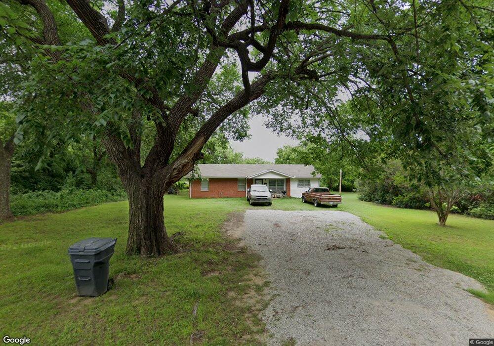 1615 1st Ave NW, Ardmore, OK 73401 - photo 1