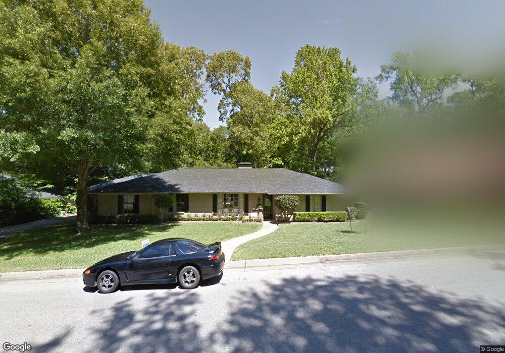 1030 E Amherst Dr, Tyler, TX 75701 - photo 1